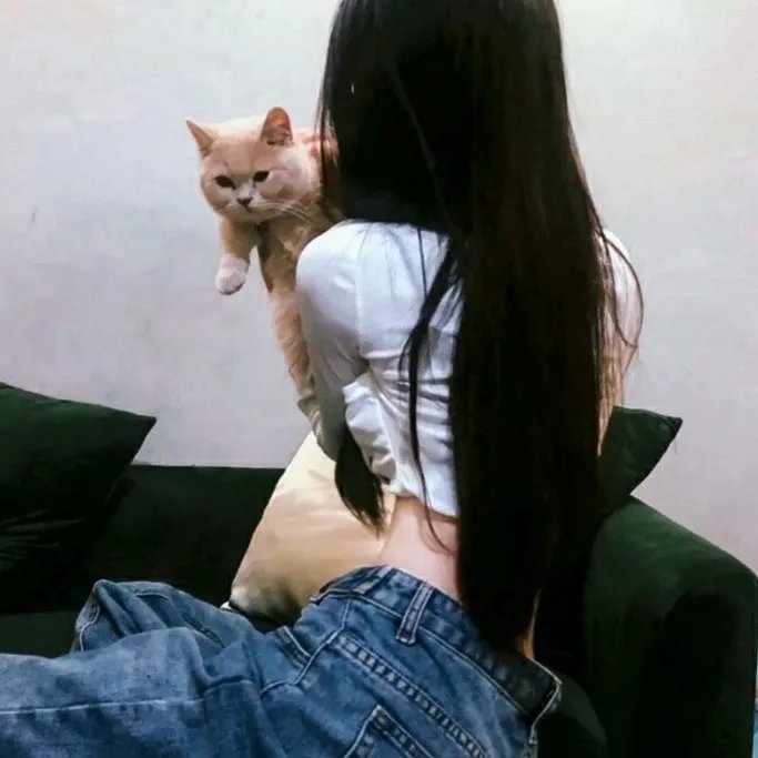 了不起的曹萱萱